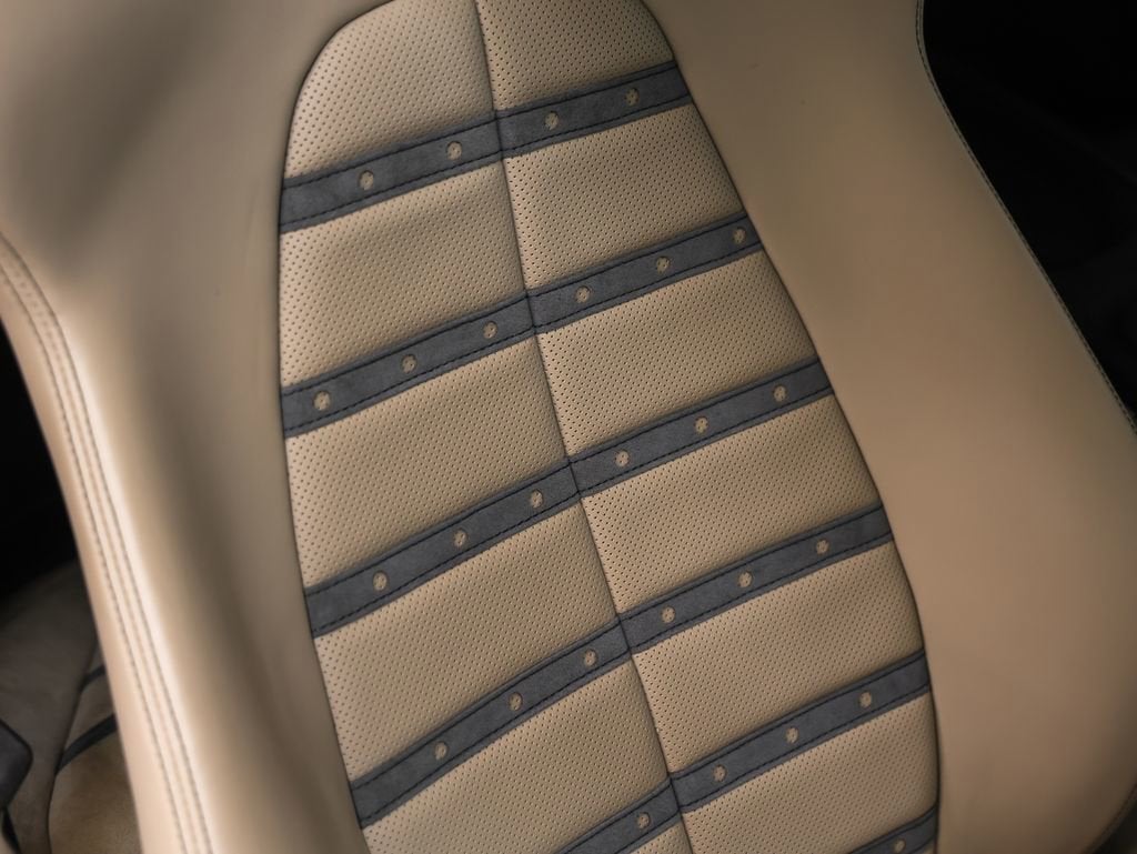 2022 Ferrari Roma Base