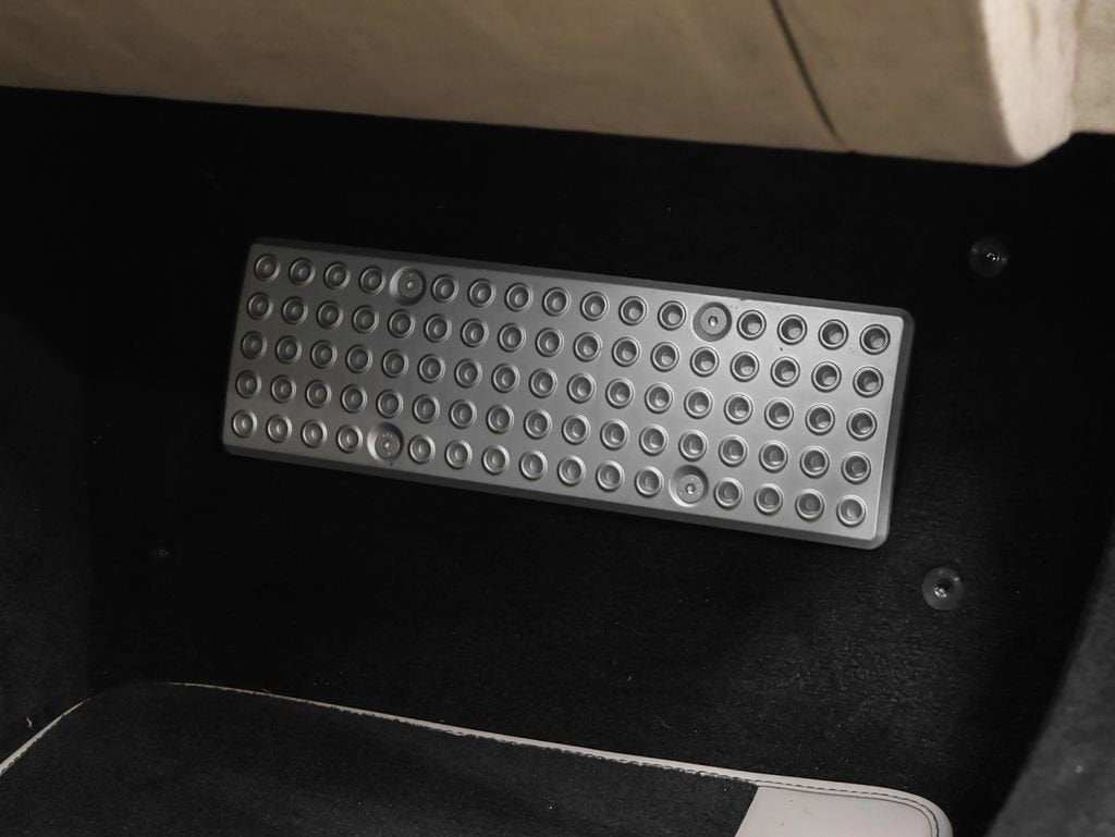 2022 Ferrari Roma Base