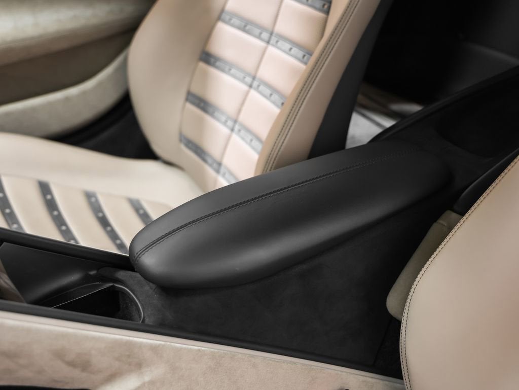 2022 Ferrari Roma Base