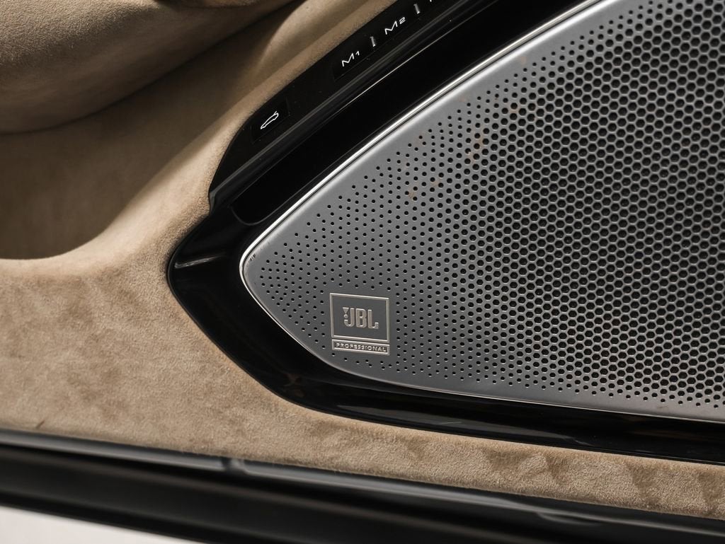 2022 Ferrari Roma Base