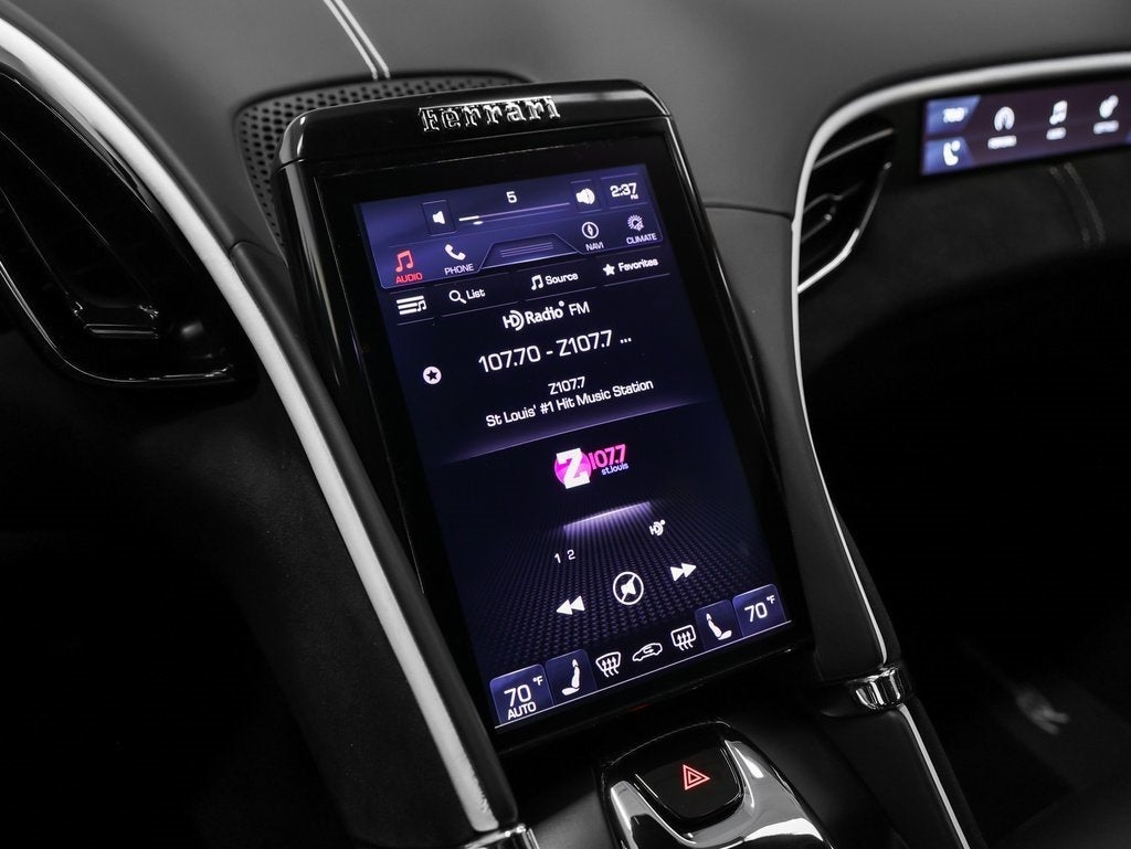 2023 Ferrari Roma Base