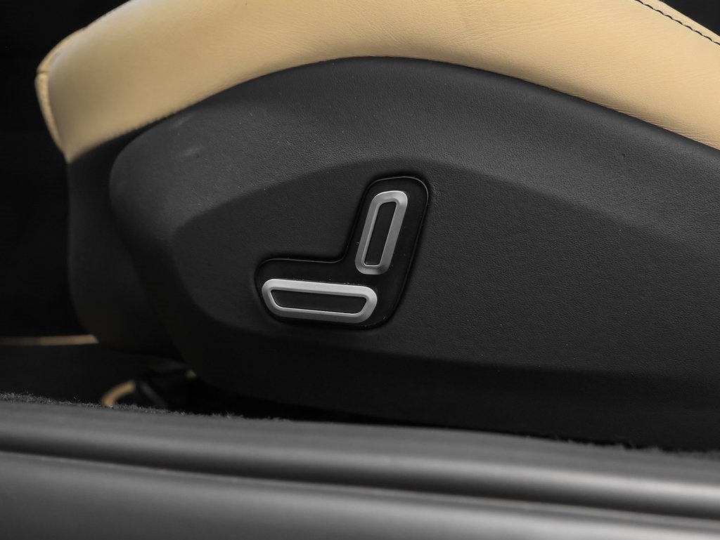 2024 Ferrari Roma Base