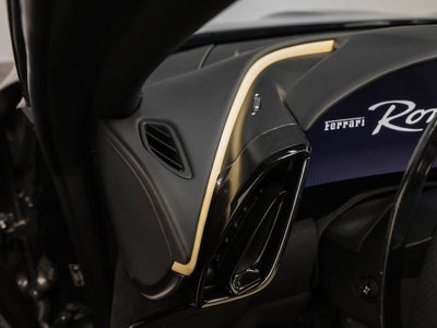 2024 Ferrari Roma Base