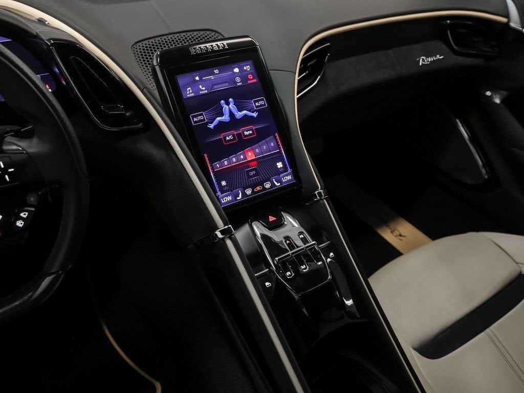 2024 Ferrari Roma Base