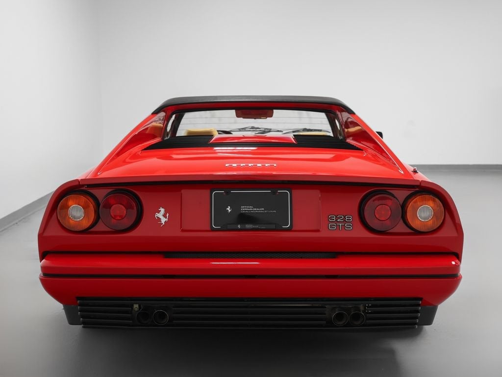 1986 Ferrari 328 GTS Base