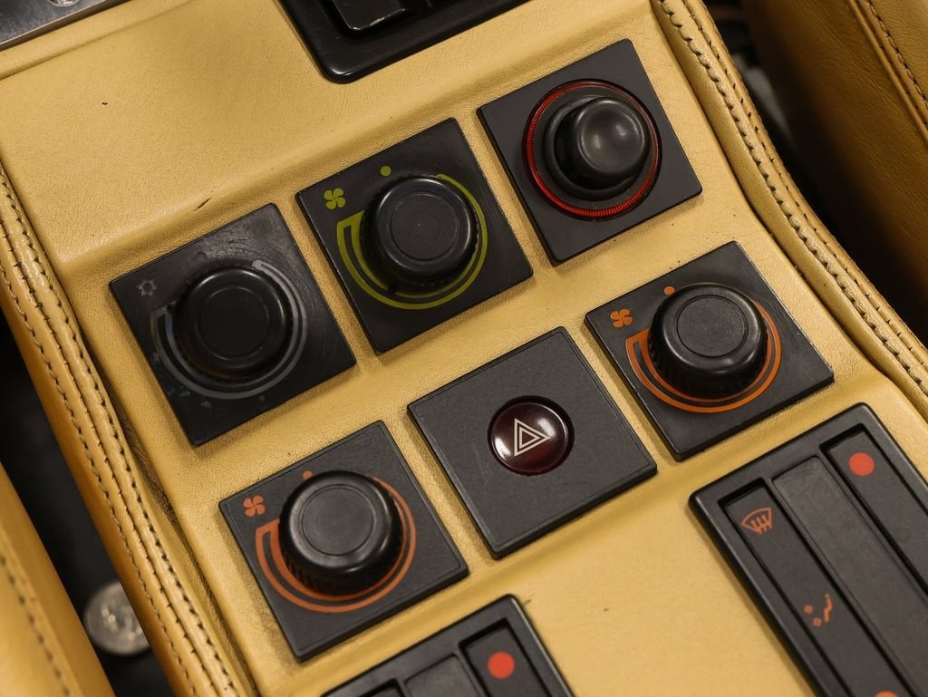 1986 Ferrari 328 GTS Base
