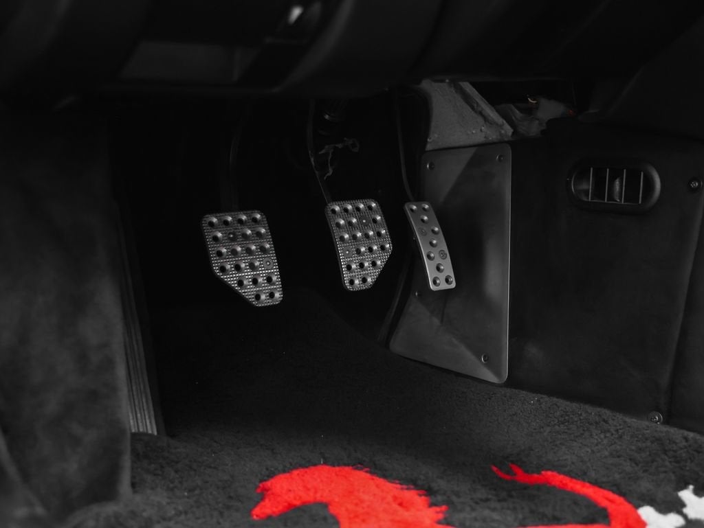 2001 Ferrari 550 Barchetta Pininfarina Maranello