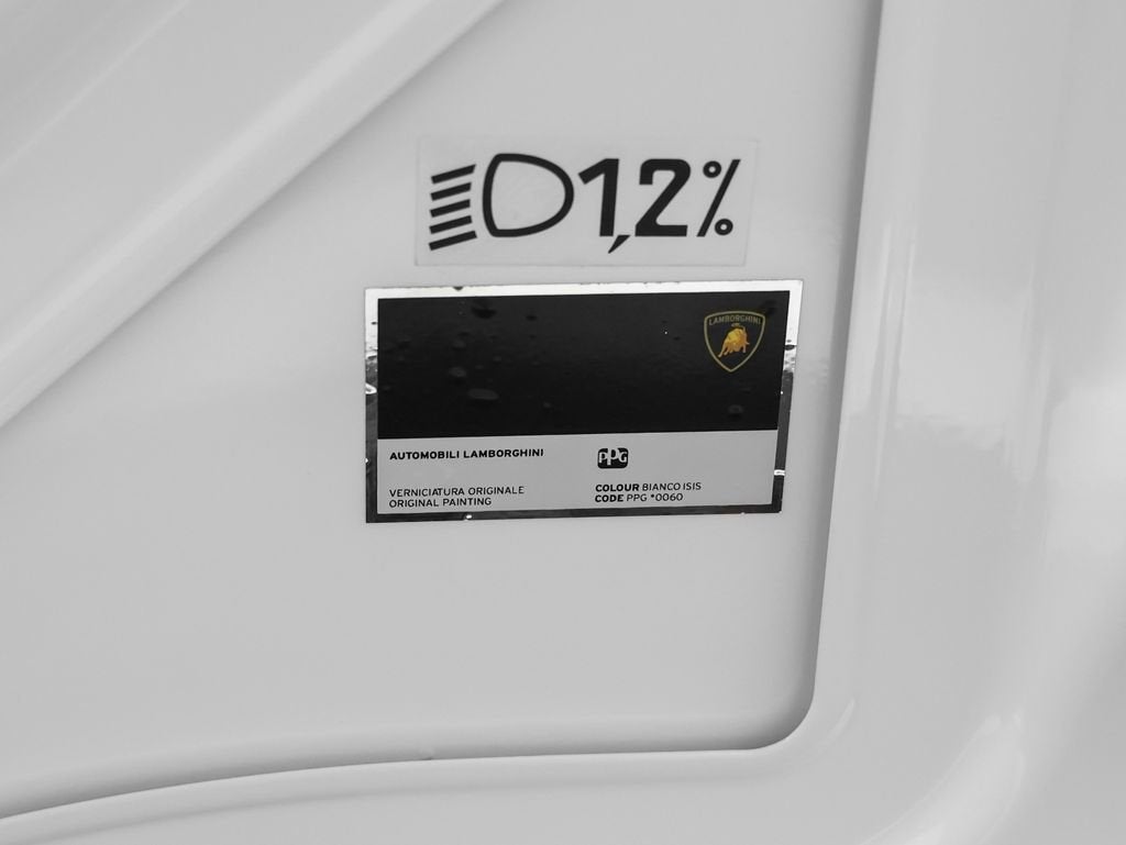 2014 Lamborghini Aventador Base