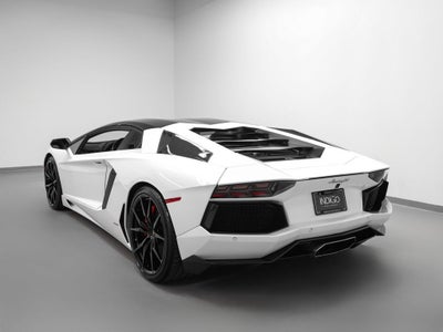 2014 Lamborghini Aventador Base