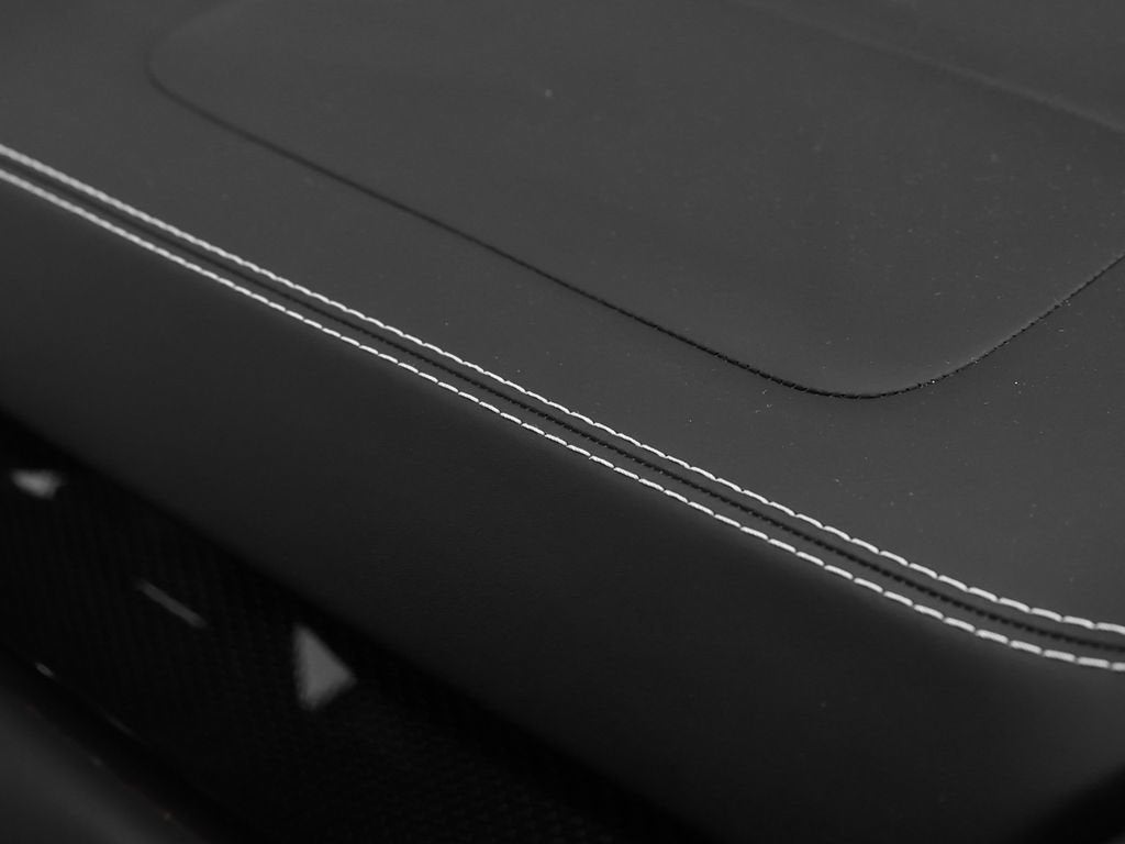 2022 Lamborghini Urus Base