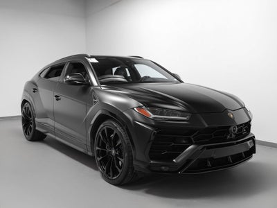2022 Lamborghini Urus Base