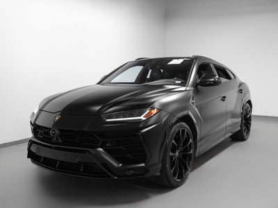 2022 Lamborghini Urus Base