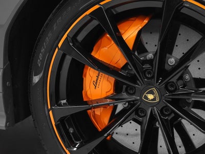 2022 Lamborghini Urus Base