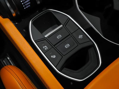 2022 Lamborghini Urus Base