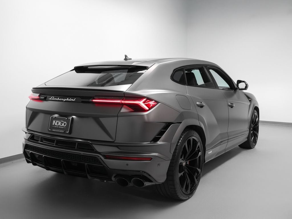 2024 Lamborghini Urus S