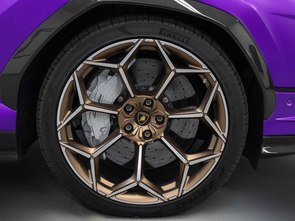 2024 Lamborghini Urus Performante