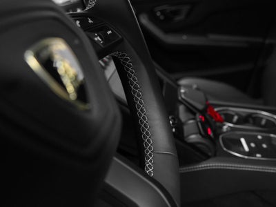 2023 Lamborghini Urus Performante