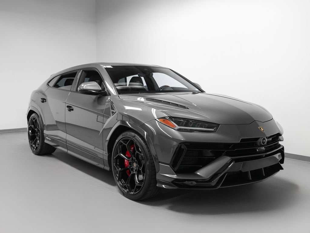 2023 Lamborghini Urus Performante