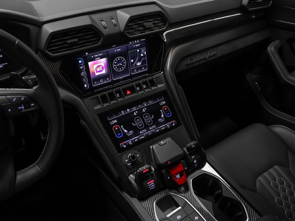 2023 Lamborghini Urus Performante