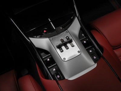 2025 Ferrari Purosangue Base