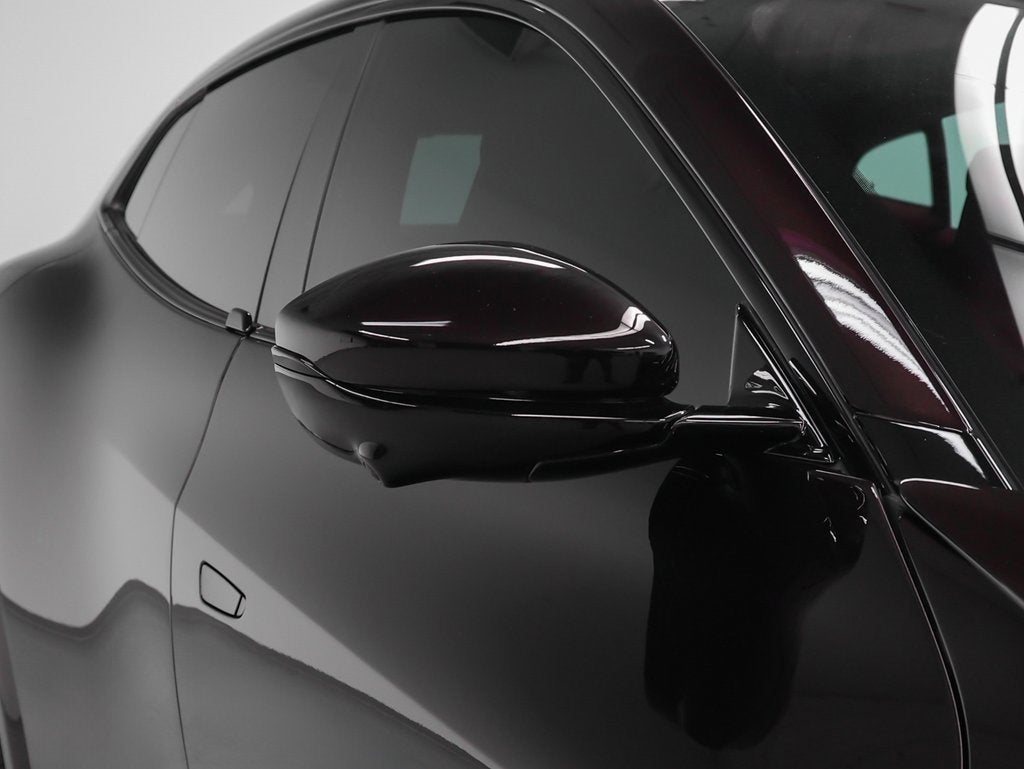 2025 Ferrari Purosangue Base