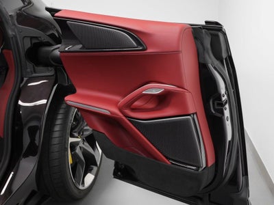 2025 Ferrari Purosangue Base