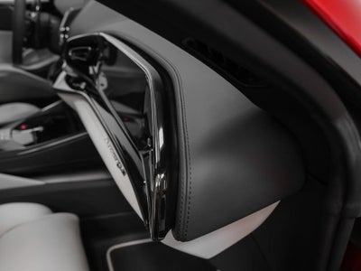 2025 Ferrari Purosangue Base