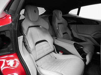 2025 Ferrari Purosangue Base