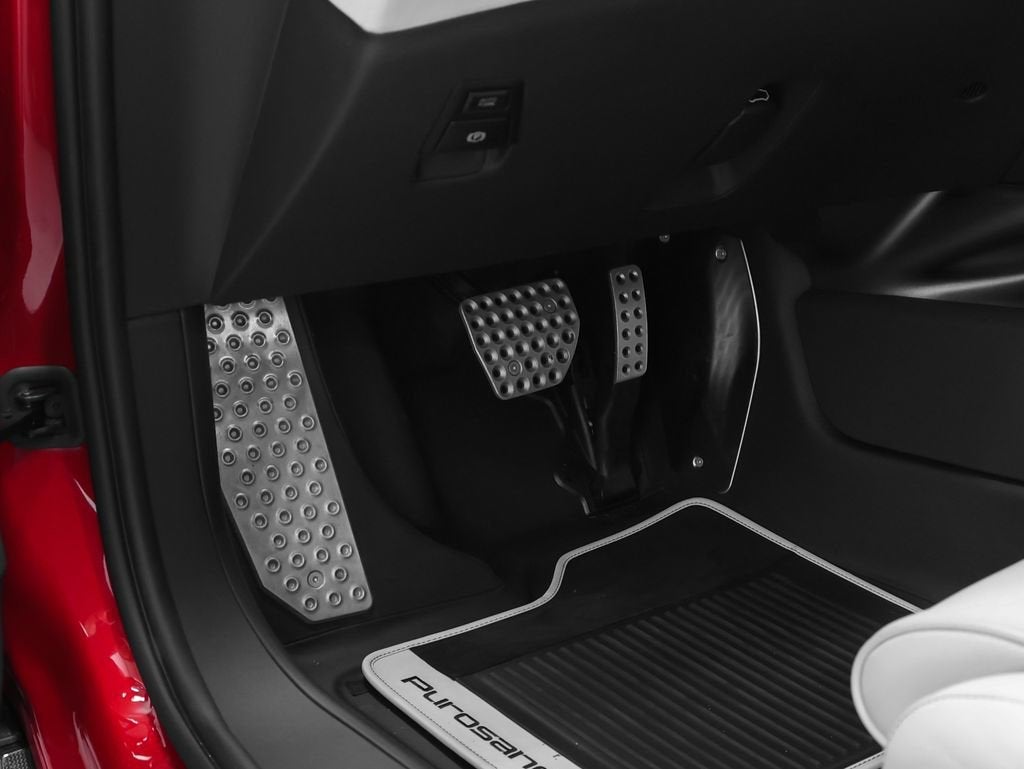 2025 Ferrari Purosangue Base