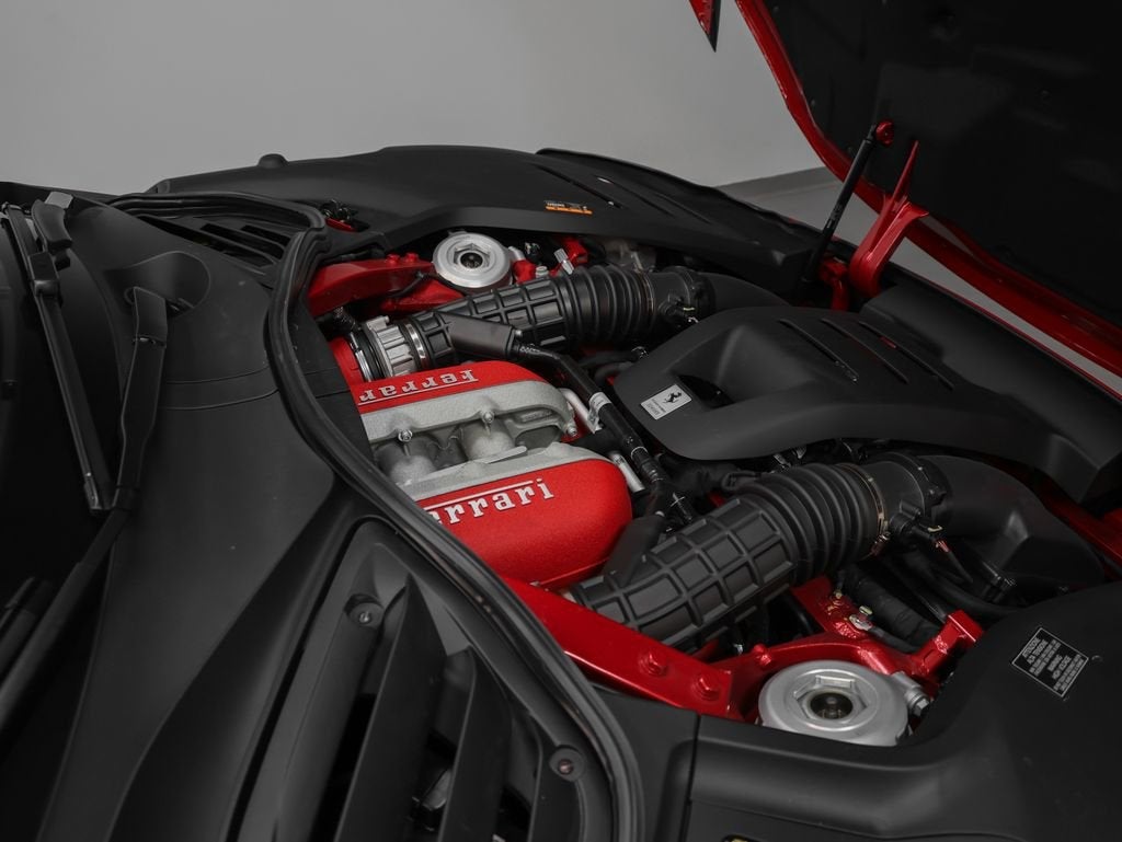 2025 Ferrari Purosangue Base