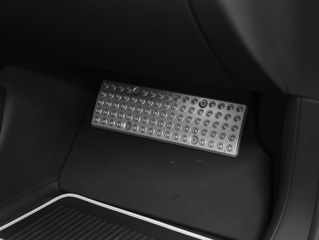 2025 Ferrari Purosangue Base