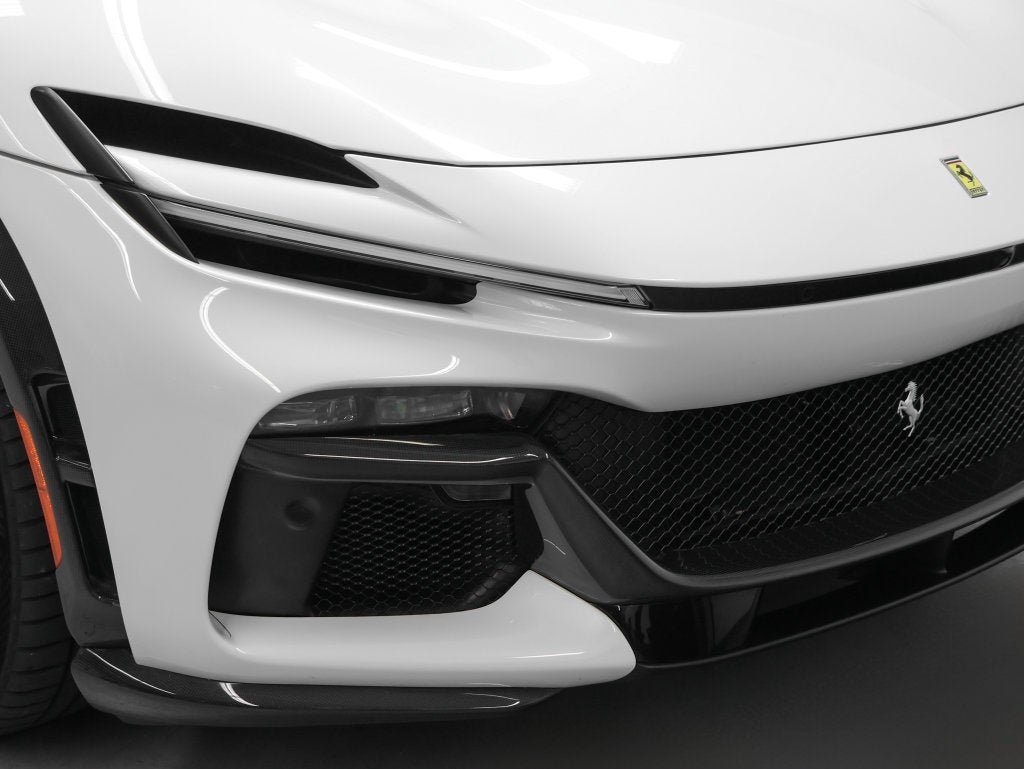 2026 Ferrari Purosangue Base