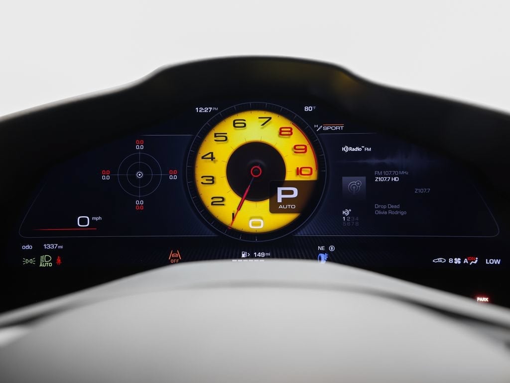 2025 Ferrari Purosangue Base