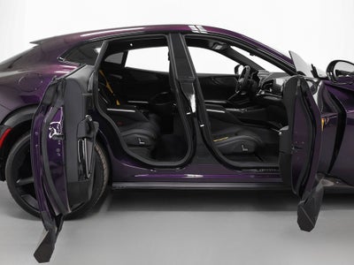 2024 Ferrari Purosangue Base