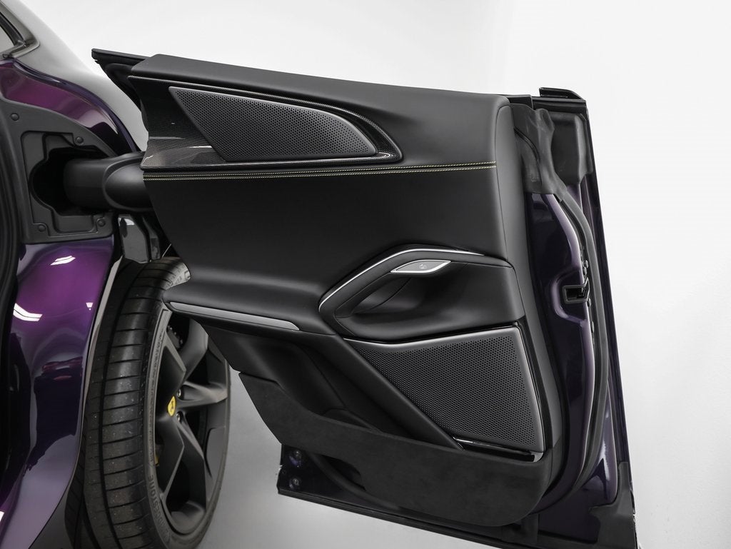 2024 Ferrari Purosangue Base