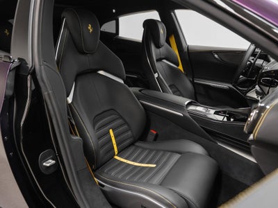 2024 Ferrari Purosangue Base
