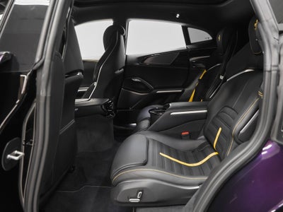 2024 Ferrari Purosangue Base