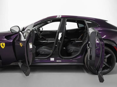 2024 Ferrari Purosangue Base